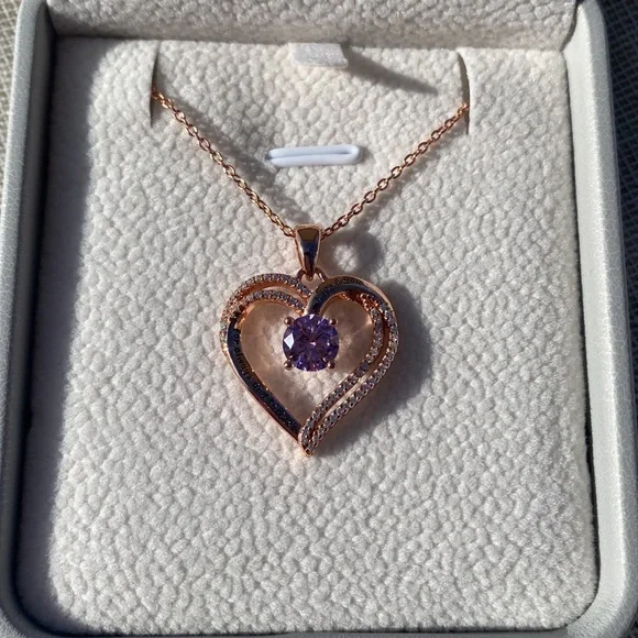 Engraved heart necklace pink tourmaline - Picture 2 of 3